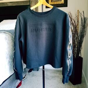 Hunter crop sweater 